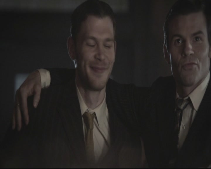 VampireDiariesWorld-dot-org_TheOriginals1x15LeGrandGuignol0114.jpg