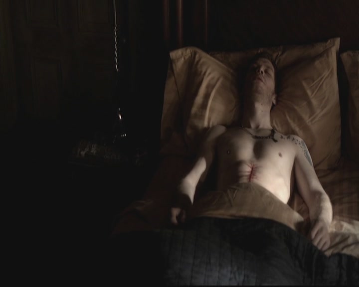 VampireDiariesWorld-dot-org_TheOriginals1x15LeGrandGuignol0119.jpg