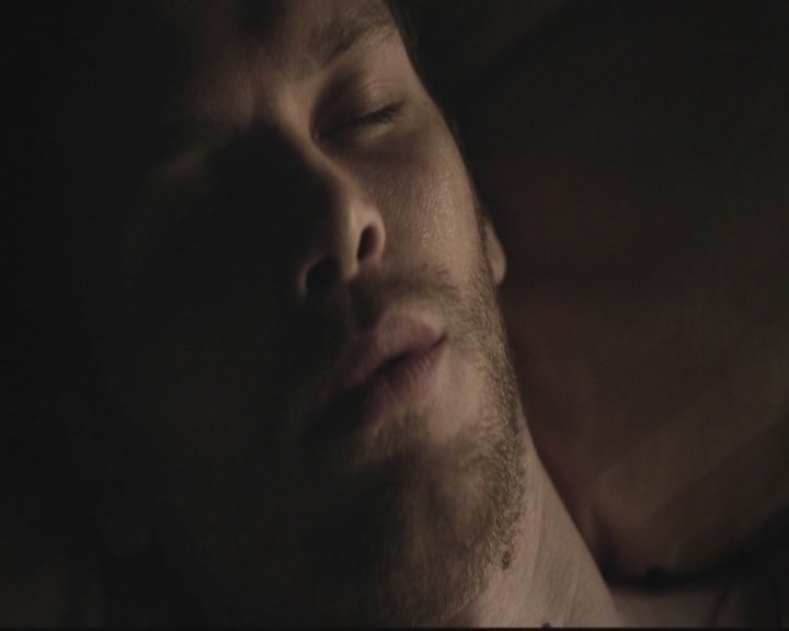 VampireDiariesWorld-dot-org_TheOriginals1x15LeGrandGuignol0124.jpg