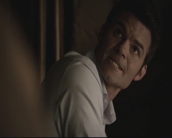 VampireDiariesWorld-dot-org_TheOriginals1x15LeGrandGuignol0195.jpg