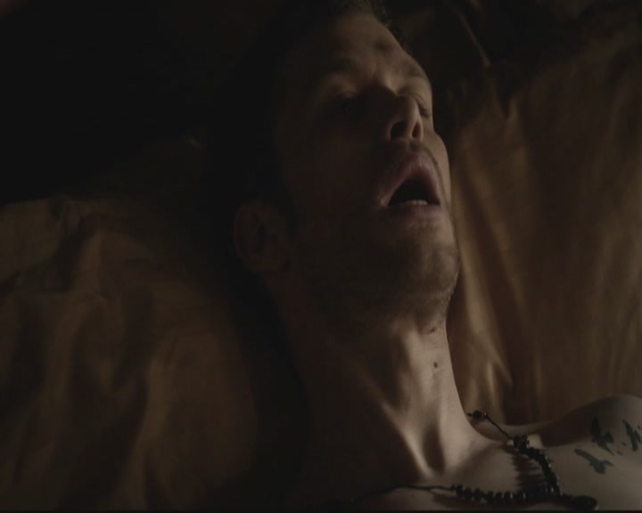 VampireDiariesWorld-dot-org_TheOriginals1x15LeGrandGuignol0199.jpg