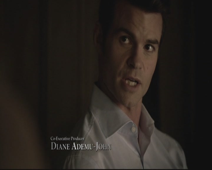 VampireDiariesWorld-dot-org_TheOriginals1x15LeGrandGuignol0223.jpg