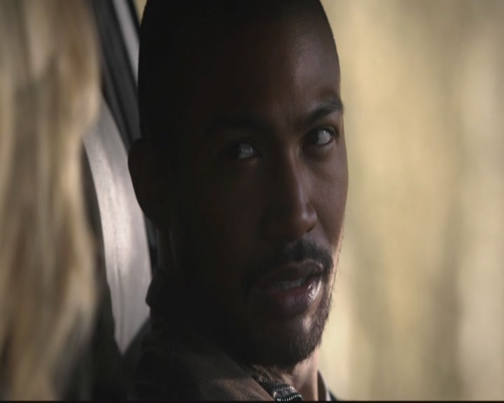 VampireDiariesWorld-dot-org_TheOriginals1x15LeGrandGuignol0612.jpg