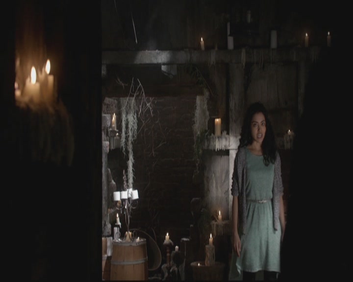 VampireDiariesWorld-dot-org_TheOriginals1x15LeGrandGuignol0666.jpg