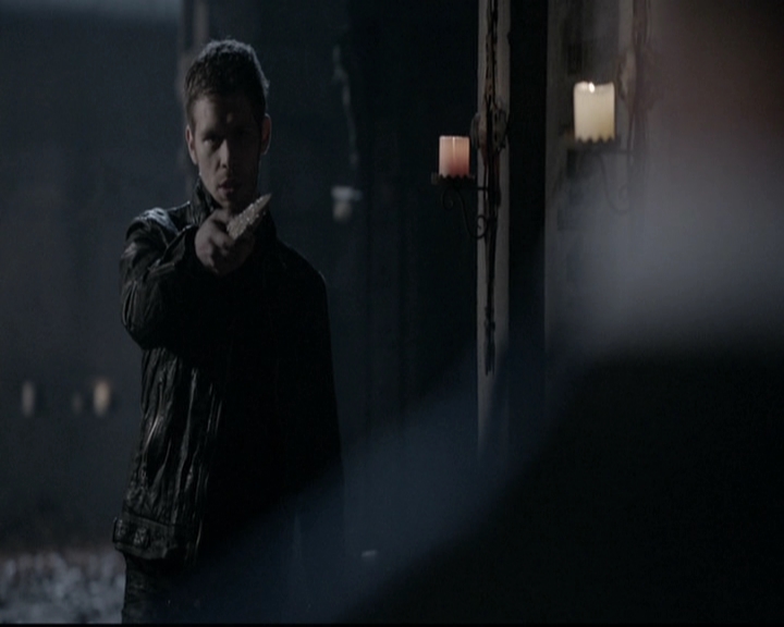 VampireDiariesWorld-dot-org_TheOriginals1x16FarewellToStoryville0113.jpg