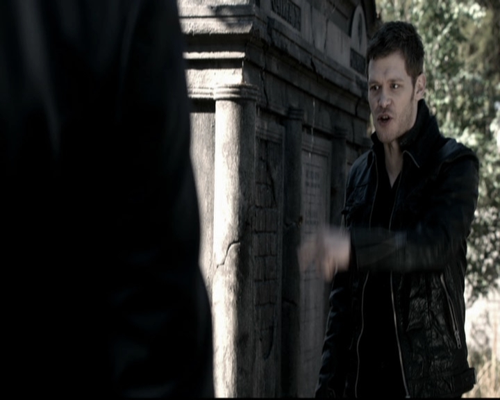 VampireDiariesWorld-dot-org_TheOriginals1x16FarewellToStoryville0311.jpg