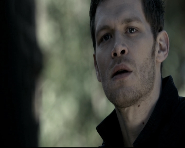 VampireDiariesWorld-dot-org_TheOriginals1x16FarewellToStoryville0317.jpg