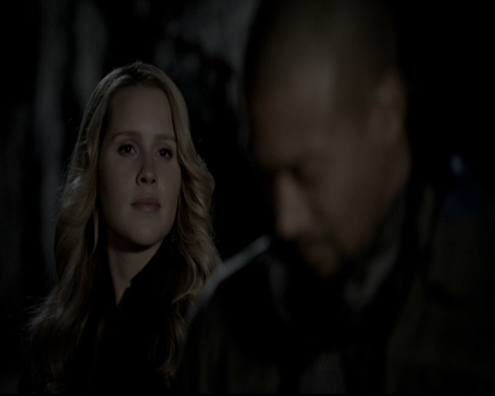 VampireDiariesWorld-dot-org_TheOriginals1x16FarewellToStoryville2120.jpg