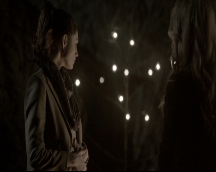 VampireDiariesWorld-dot-org_TheOriginals1x16FarewellToStoryville2224.jpg