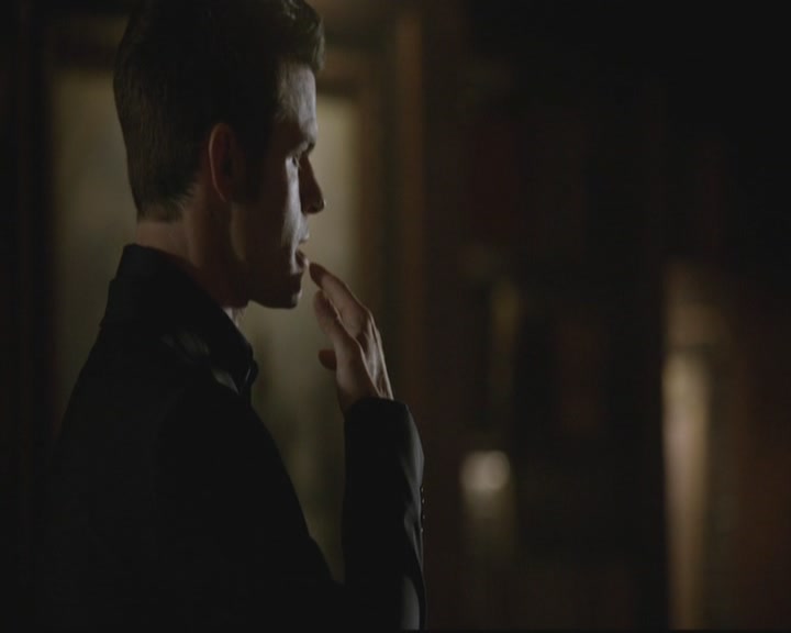 VampireDiariesWorld-dot-org_TheOriginals1x17MoonOverBourbonStreet0151.jpg