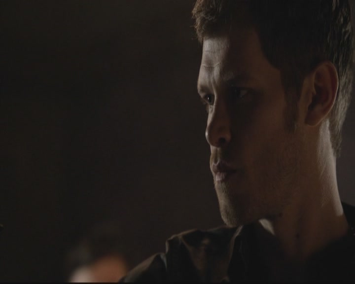 VampireDiariesWorld-dot-org_TheOriginals1x17MoonOverBourbonStreet0179.jpg