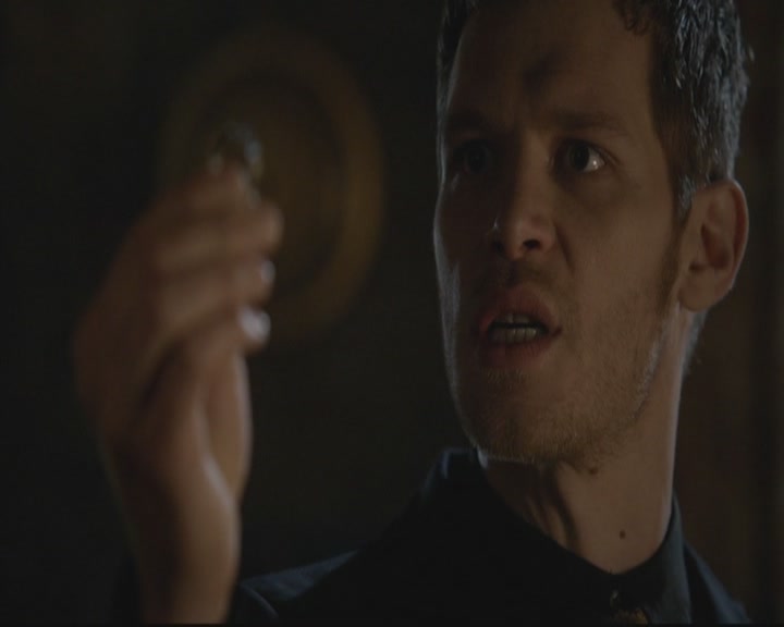 VampireDiariesWorld-dot-org_TheOriginals1x17MoonOverBourbonStreet1441.jpg