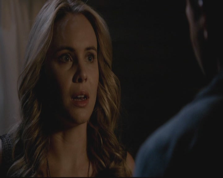 VampireDiariesWorld-dot-org_TheOriginals1x17MoonOverBourbonStreet1629.jpg