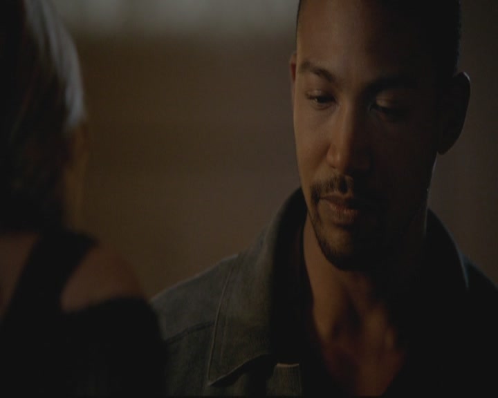 VampireDiariesWorld-dot-org_TheOriginals1x17MoonOverBourbonStreet1656.jpg