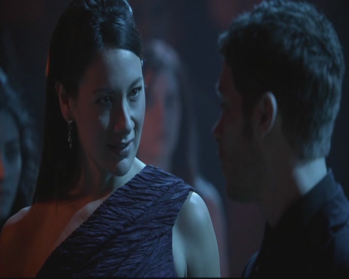 VampireDiariesWorld-dot-org_TheOriginals1x17MoonOverBourbonStreet1739.jpg