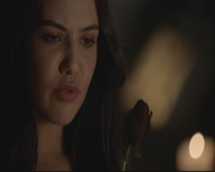 VampireDiariesWorld-dot-org_TheOriginals1x17MoonOverBourbonStreet1900.jpg