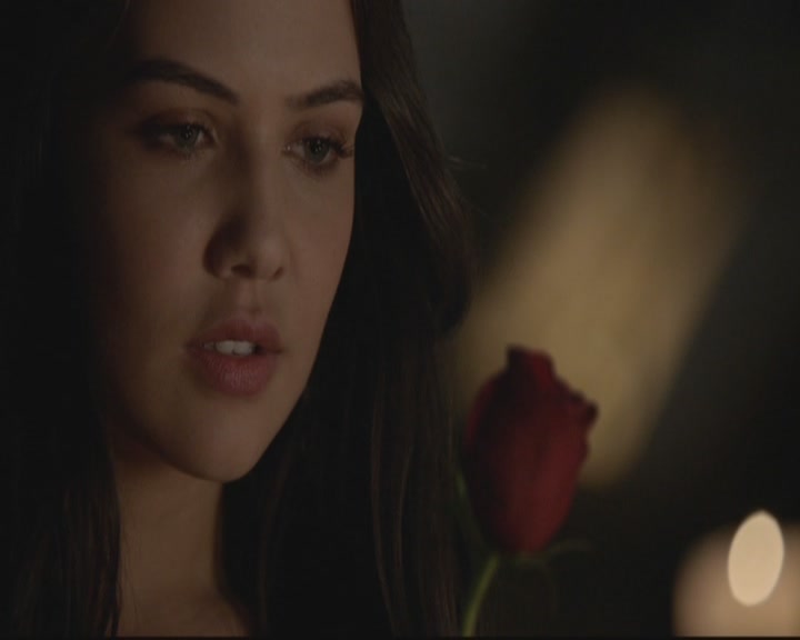 VampireDiariesWorld-dot-org_TheOriginals1x17MoonOverBourbonStreet1905.jpg