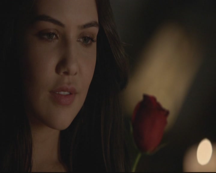 VampireDiariesWorld-dot-org_TheOriginals1x17MoonOverBourbonStreet1906.jpg