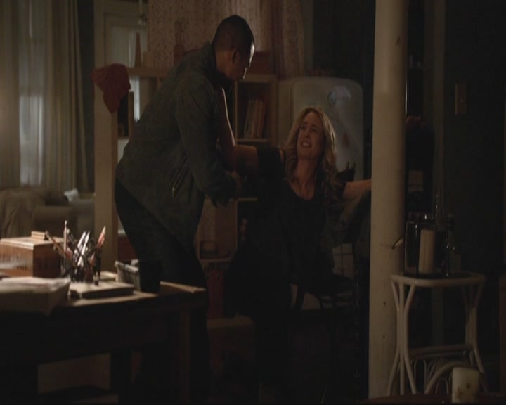 VampireDiariesWorld-dot-org_TheOriginals1x17MoonOverBourbonStreet1929.jpg