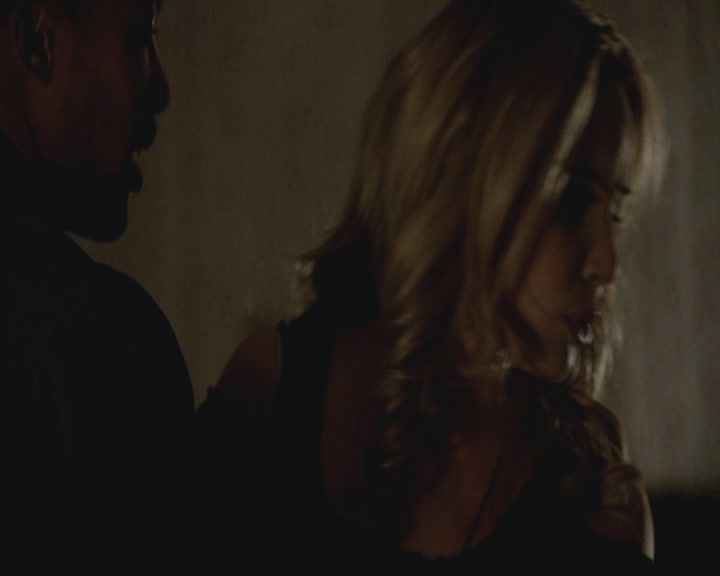 VampireDiariesWorld-dot-org_TheOriginals1x17MoonOverBourbonStreet1936.jpg