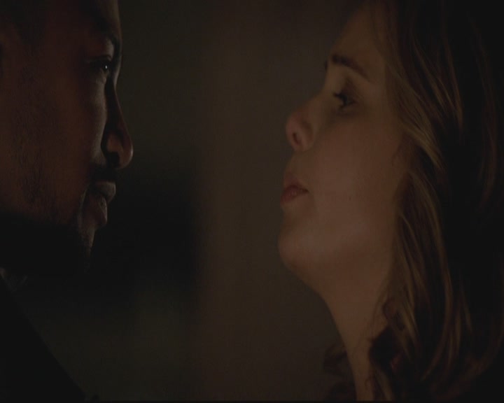 VampireDiariesWorld-dot-org_TheOriginals1x17MoonOverBourbonStreet1951.jpg