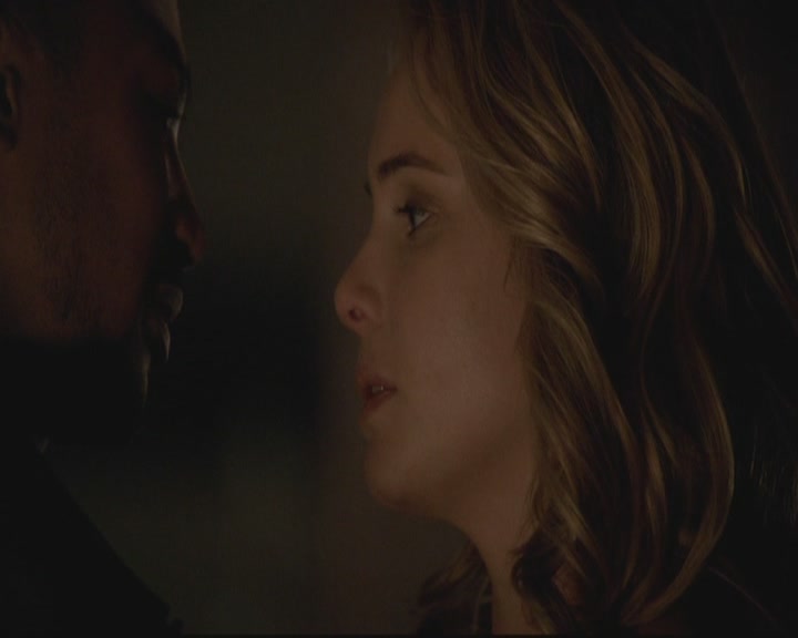 VampireDiariesWorld-dot-org_TheOriginals1x17MoonOverBourbonStreet1957.jpg