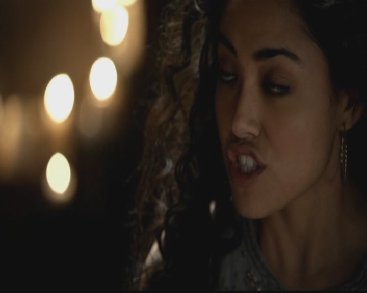 VampireDiariesWorld-dot-org_TheOriginals1x18TheBigUneasy0196.jpg
