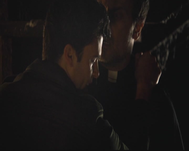 VampireDiariesWorld-dot-org_TheOriginals1x19AnUnblinkingDeath0102.jpg