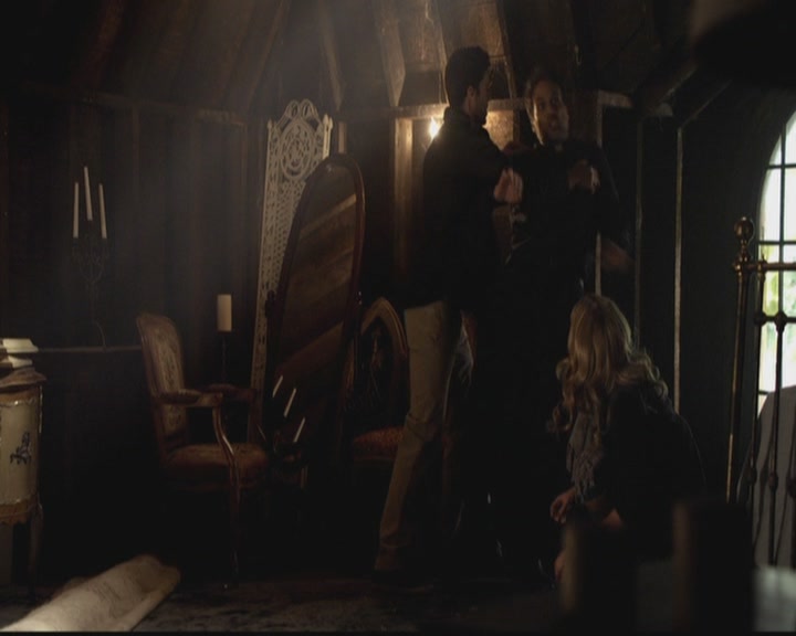 VampireDiariesWorld-dot-org_TheOriginals1x19AnUnblinkingDeath0119.jpg