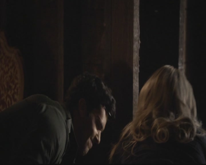 VampireDiariesWorld-dot-org_TheOriginals1x19AnUnblinkingDeath0124.jpg