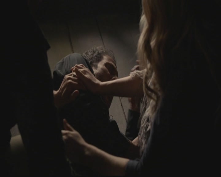 VampireDiariesWorld-dot-org_TheOriginals1x19AnUnblinkingDeath0127.jpg