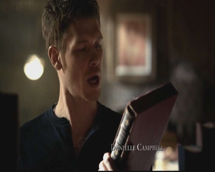 VampireDiariesWorld-dot-org_TheOriginals1x19AnUnblinkingDeath0206.jpg