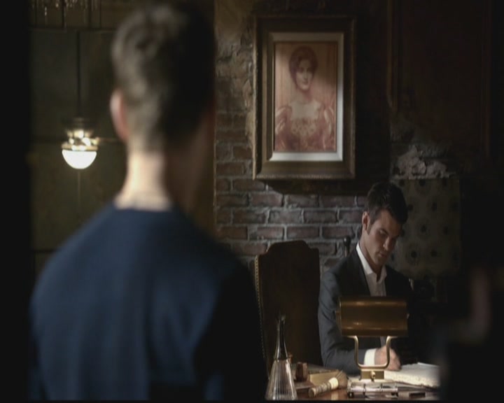 VampireDiariesWorld-dot-org_TheOriginals1x19AnUnblinkingDeath0215.jpg