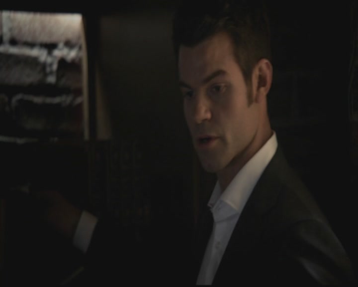 VampireDiariesWorld-dot-org_TheOriginals1x19AnUnblinkingDeath0270.jpg