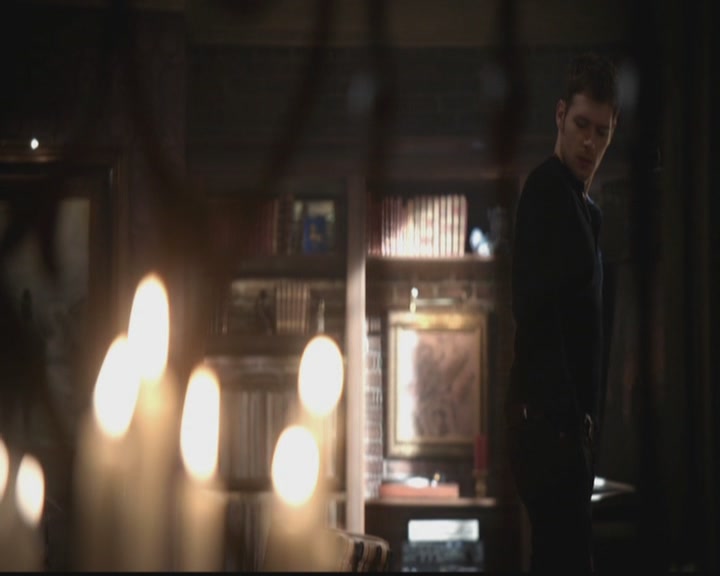 VampireDiariesWorld-dot-org_TheOriginals1x19AnUnblinkingDeath0330.jpg