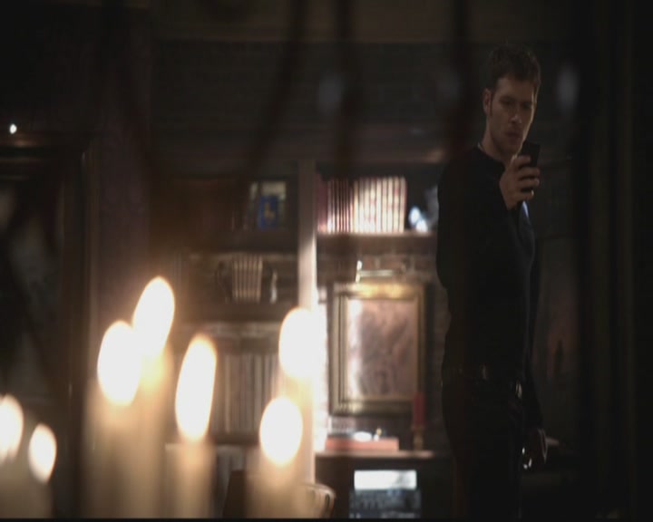 VampireDiariesWorld-dot-org_TheOriginals1x19AnUnblinkingDeath0331.jpg