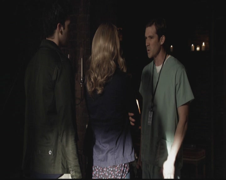 VampireDiariesWorld-dot-org_TheOriginals1x19AnUnblinkingDeath0407.jpg