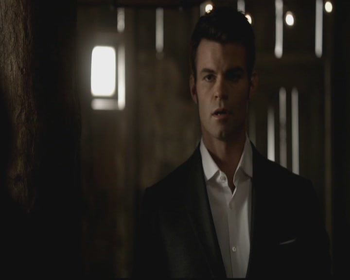 VampireDiariesWorld-dot-org_TheOriginals1x19AnUnblinkingDeath0496.jpg