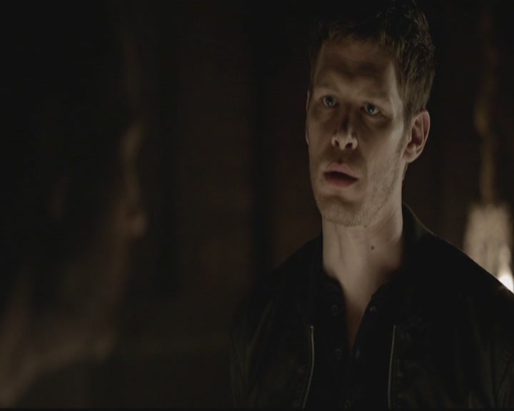 VampireDiariesWorld-dot-org_TheOriginals1x19AnUnblinkingDeath1556.jpg