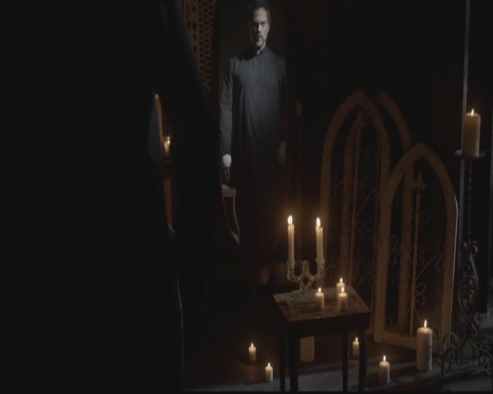 VampireDiariesWorld-dot-org_TheOriginals1x19AnUnblinkingDeath1886.jpg