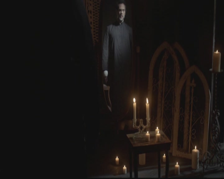 VampireDiariesWorld-dot-org_TheOriginals1x19AnUnblinkingDeath1887.jpg