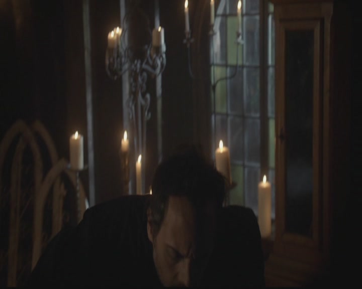 VampireDiariesWorld-dot-org_TheOriginals1x19AnUnblinkingDeath1895.jpg