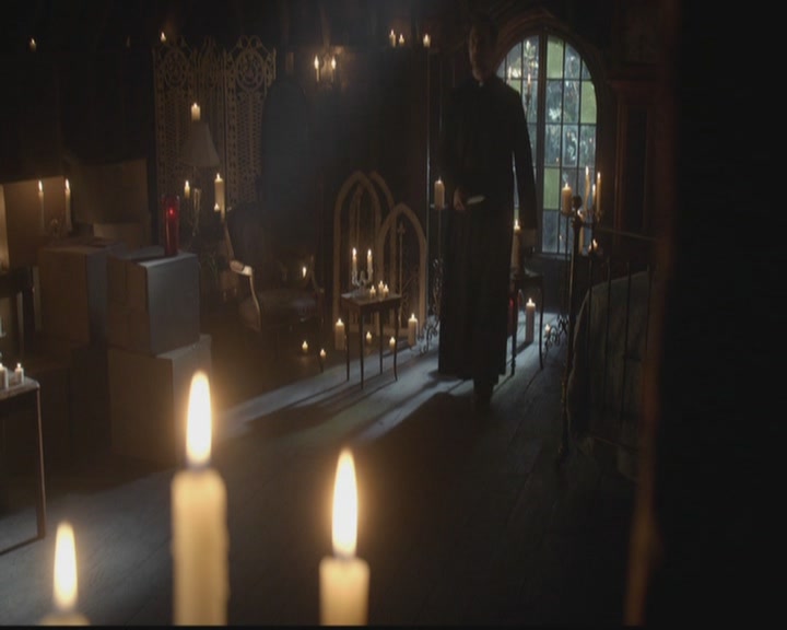 VampireDiariesWorld-dot-org_TheOriginals1x19AnUnblinkingDeath1994.jpg