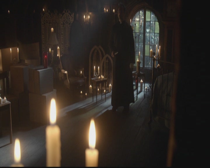 VampireDiariesWorld-dot-org_TheOriginals1x19AnUnblinkingDeath1995.jpg