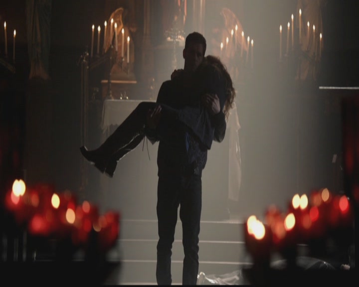 VampireDiariesWorld-dot-org_TheOriginals1x19AnUnblinkingDeath2157.jpg