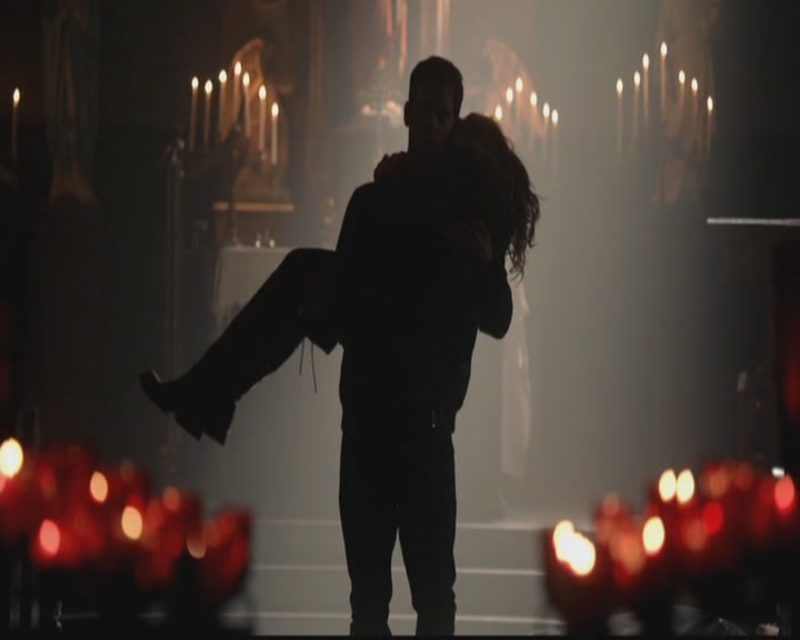 VampireDiariesWorld-dot-org_TheOriginals1x19AnUnblinkingDeath2159.jpg