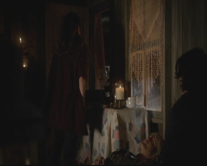 VampireDiariesWorld-dot-org_TheOriginals1x19AnUnblinkingDeath2207.jpg