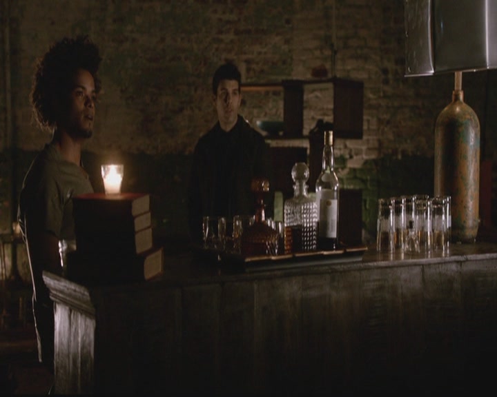 VampireDiariesWorld-dot-org_TheOriginals1x19AnUnblinkingDeath2222.jpg