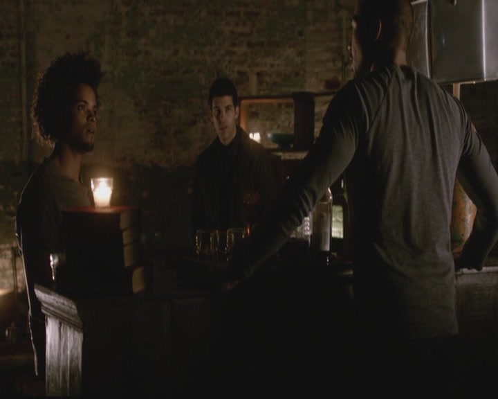 VampireDiariesWorld-dot-org_TheOriginals1x19AnUnblinkingDeath2226.jpg