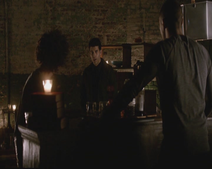 VampireDiariesWorld-dot-org_TheOriginals1x19AnUnblinkingDeath2229.jpg